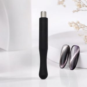 Magnetul rotund negru